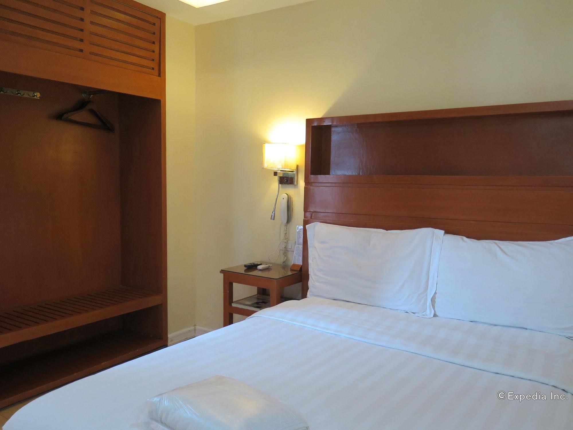 La Gloria Residence Inn Cebu Kültér fotó